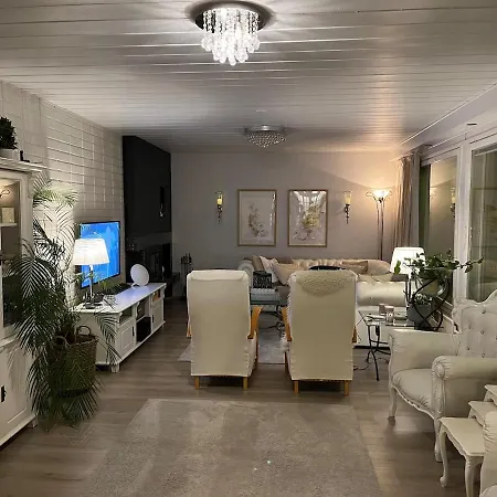 Northernlightroad Appartement *